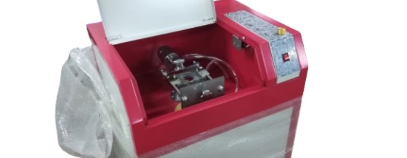 induction casting machine, build in water pump with recycable cool water inlet and outlet.